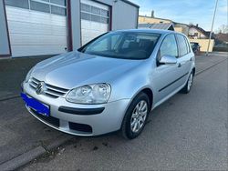 Grau Gebraucht 2004 VW Golf V Kombi | 2.999 € (Fairer Preis)