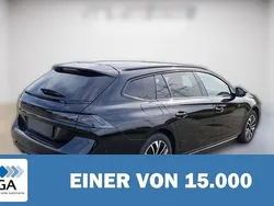 Schwarz metallic Gebraucht 2024 Peugeot 508 Kombi | 24.030 € (Etwas zu teuer)