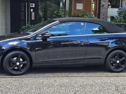 Schwarz Gebraucht 2012 VW Golf Cabriolet Basis Cabrio | 8.499 € (Fairer Preis)