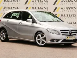 Silber Gebraucht 2014 Mercedes B180 Sport Van / Kleinbus | 9.540 € (Fairer Preis)