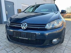 Blau Gebraucht 2010 VW Golf Comfortline Limousine | 4.850 € (Fairer Preis)