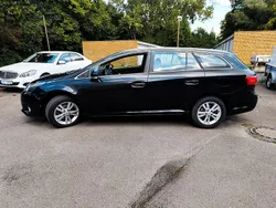 Schwarz Gebraucht 2012 Toyota Avensis Life Kombi | 6.800 € (Fairer Preis)