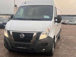 Mineral white (s) Gebraucht 2022 Nissan Interstar Acenta Van | 19.990 € (Fairer Preis)