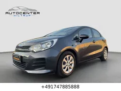 Schwarz Gebraucht 2016 Kia Rio Limousine | 7.470 € (Fairer Preis)
