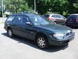 Grün Gebraucht 1996 Subaru Legacy Kombi | 749 €