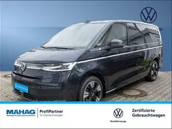 Blau Gebraucht 2024 VW Multivan Style Van / Kleinbus | 58.950 € (Etwas zu teuer)
