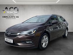 Braun Gebraucht 2018 Opel Astra Active Kombi | 11.800 € (Etwas zu teuer)