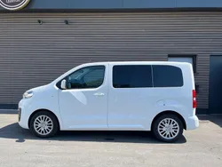 Weiß Gebraucht 2020 Peugeot Traveller Business-Line Van / Kleinbus | 31.800 € (Superpreis)
