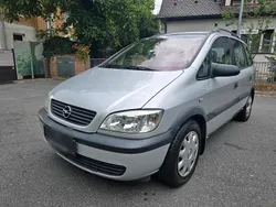 Grau Gebraucht 2001 Opel Zafira Van / Kleinbus | 1.790 € (Fairer Preis)