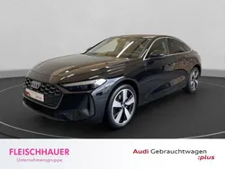 Mythosschwarz metallic Gebraucht 2025 Audi A5 Sport Coupé | 43.990 € (Superpreis)