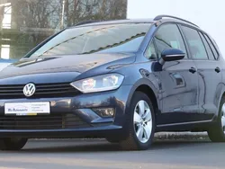 Blau Gebraucht 2014 VW Golf VII Trendline Limousine | 10.490 € (Fairer Preis)