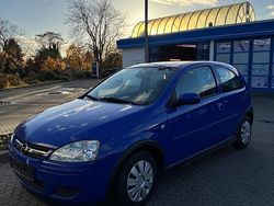 Blau Gebraucht 2006 Opel Corsa Kleinwagen | 2.900 € (Guter Preis)