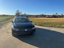 Schwarz Gebraucht 2018 VW Passat Trendline Limousine | 15.900 € (Guter Preis)