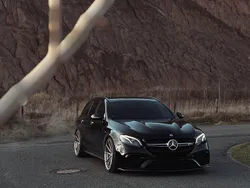 Schwarz Gebraucht 2017 Mercedes E63S AMG AMG Kombi | 60.499 € (Teuer)