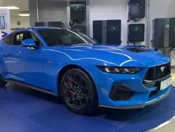 Grabber blue metallic Gebraucht 2025 Ford Mustang GT Fastback | 59.900 € (Guter Preis)