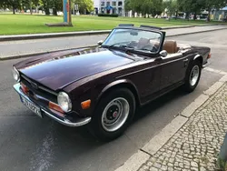 Rot Gebraucht 1972 Triumph TR6 Cabrio | 16.500 €