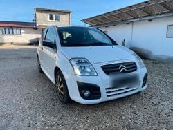 Weiß Gebraucht 2009 Citroën C2 VTR Sport Kleinwagen | 2.199 € (Fairer Preis)