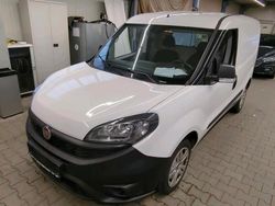 Weiß Gebraucht 2022 Fiat Doblò Van / Kleinbus | 8.892 € (Teuer)