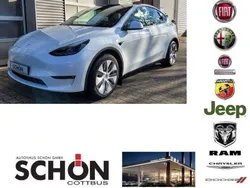 Weiß Gebraucht 2024 Tesla Model Y Long Range SUV | 47.900 € (Etwas zu teuer)