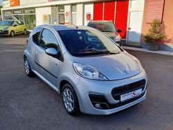 Silber Gebraucht 2014 Peugeot 107 Style Kleinwagen | 4.200 € (Fairer Preis)
