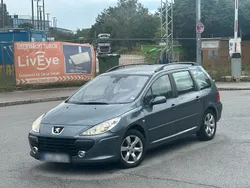 Grau Gebraucht 2006 Peugeot 307 Kombi | 2.000 € (Etwas zu teuer)