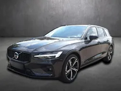Grau Gebraucht 2022 Volvo V60 Plus Kombi | 42.990 € (Teuer)