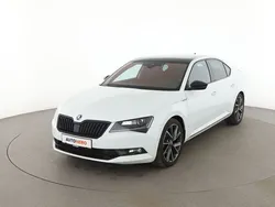 Weiß Gebraucht 2016 Skoda Superb Ambition Limousine | 17.280 € (Fairer Preis)