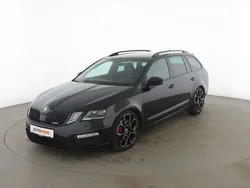 Schwarz Gebraucht 2018 Skoda Octavia RS Kombi | 21.690 € (Fairer Preis)