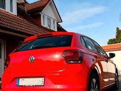 Rot Gebraucht 2017 VW Polo Comfortline Limousine | 7.500 € (Guter Preis)