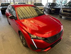 Rot Gebraucht 2024 Peugeot 308 Allure Kombi | 22.000 € (Superpreis)