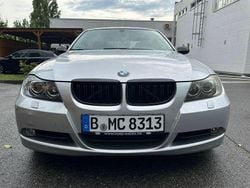 Silber Gebraucht 2004 BMW 320 Sport Line Limousine | 4.399 € (Fairer Preis)
