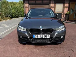 Grau Gebraucht 2016 BMW 320 Performance Kombi | 9.400 € (Guter Preis)