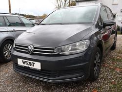 Grau Gebraucht 2021 VW Touran Van / Kleinbus | 13.990 € (Guter Preis)