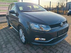 Grau Gebraucht 2017 VW Polo Comfortline Limousine | 8.950 € (Guter Preis)