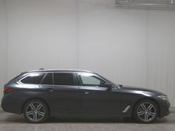 Grau Gebraucht 2021 BMW 530e Kombi | 24.480 € (Superpreis)