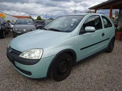 Grün Gebraucht 2002 Opel Corsa Limousine | 750 € (Guter Preis)