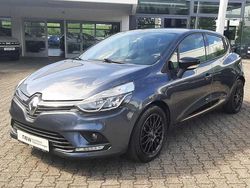 Grau Gebraucht 2018 Renault Clio IV LIMITED Kleinwagen | 9.940 € (Fairer Preis)
