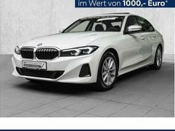 Weiß Gebraucht 2024 BMW 318 Efficient Dynamics Limousine | 32.740 € (Guter Preis)