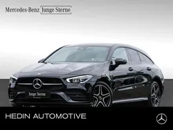 Schwarz Gebraucht 2021 Mercedes CLA250e Shooting Brake AMG Kombi | 25.999 € (Guter Preis)