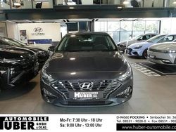 Grau metallic Gebraucht 2024 Hyundai i30 Trend Limousine | 25.990 € (Fairer Preis)