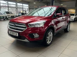 Rot Gebraucht 2019 Ford Kuga Titanium SUV | 18.890 € (Guter Preis)