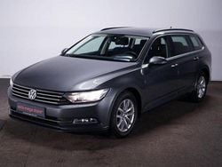 Grey metallic Gebraucht 2016 VW Passat Comfortline Limousine | 8.445 € (Superpreis)