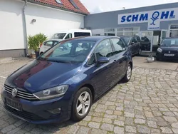Blau Gebraucht 2014 VW Golf Sportsvan Comfortline Van / Kleinbus | 11.900 € (Fairer Preis)