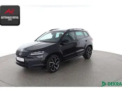 Schwarz (metallic) Gebraucht 2019 Skoda Karoq SUV | 24.780 € (Fairer Preis)