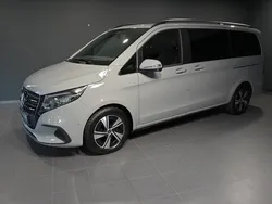 Alpingrau Gebraucht 2024 Mercedes V250 Style Van / Kleinbus | 67.380 € (Teuer)