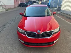 Rot Gebraucht 2016 Skoda Rapid Kombi | 10.350 € (Fairer Preis)