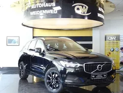 Black solid stone Gebraucht 2018 Volvo XC60 Momentum SUV | 22.950 € (Fairer Preis)