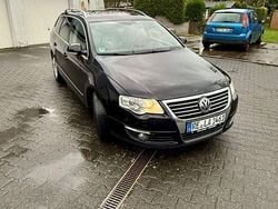 Schwarz Gebraucht 2009 VW Passat Highline Kombi | 4.500 €