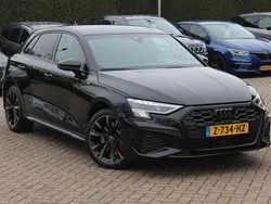 Schwarz Gebraucht 2021 Audi A3 Sportback e-tron Competition Limousine | 27.758 €