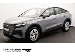Kieselgrau Gebraucht 2022 Audi Q4 Sportback e-tron Basis SUV | 23.990 € (Superpreis)